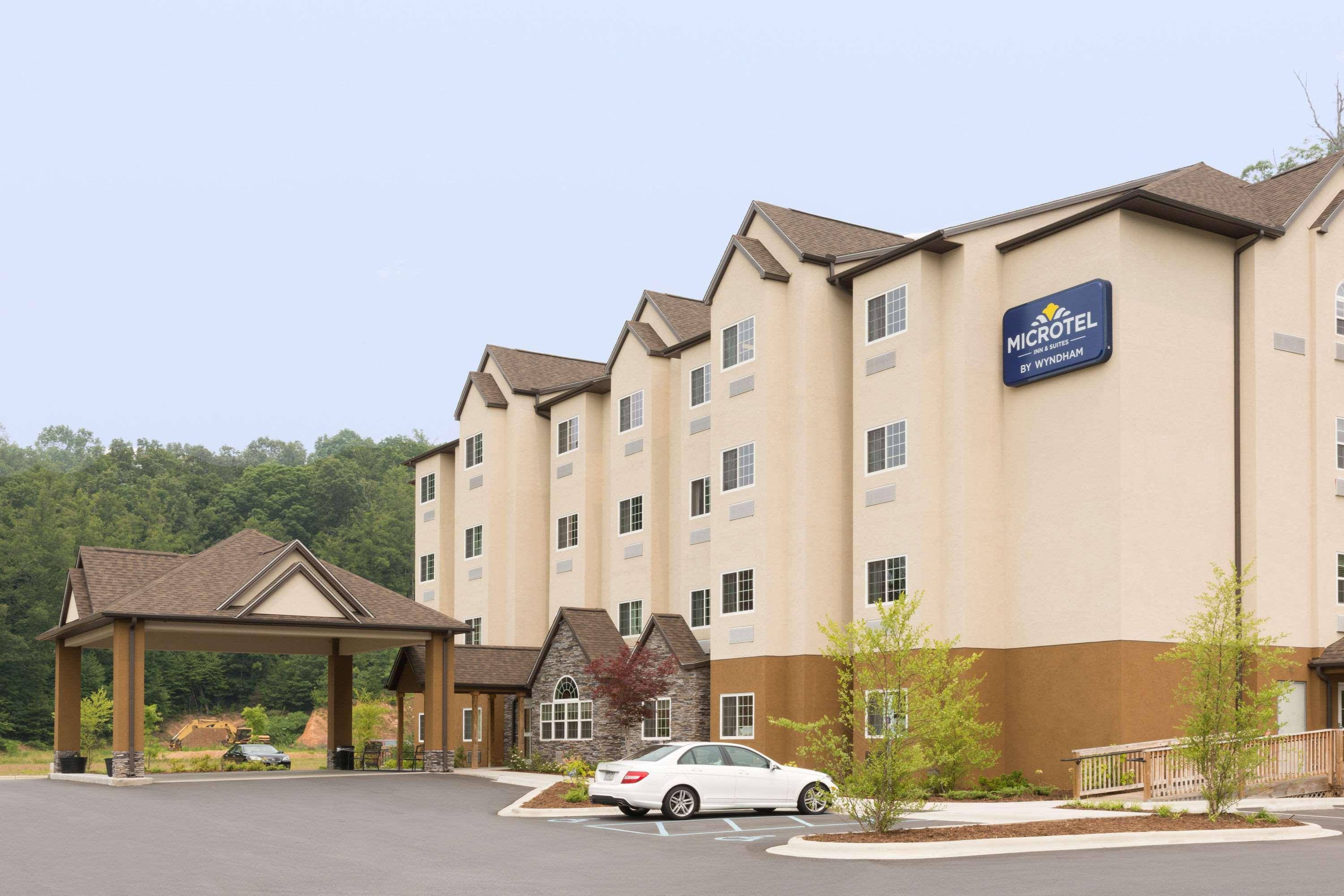 Microtel Inn & Suites Dillsboro/Sylva Exterior foto